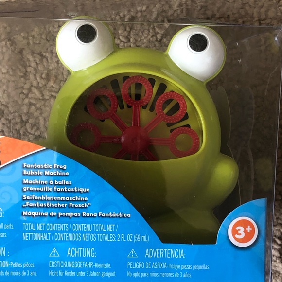 Sizzling Cool frog bubble machine - Picture 3 of 5